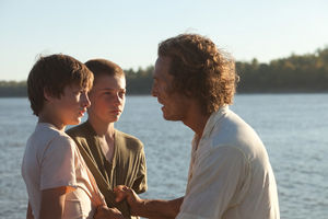 Matthew McConaughey, Tye Sharidan & Jacob Loftland